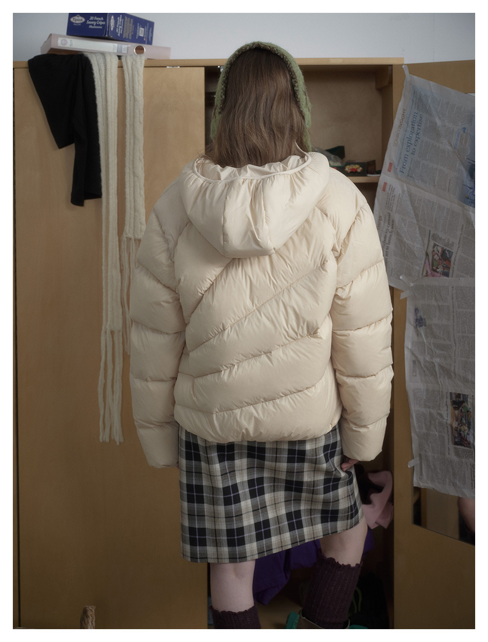 クロスフォームエアリーダウンフード