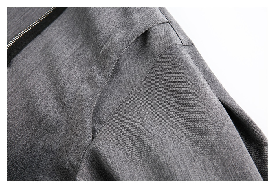 レイヤードレゾナンスアートブルゾン